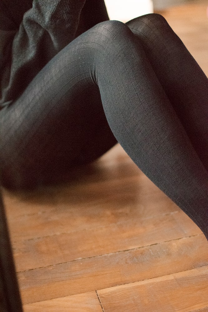 Collant en laine mérinos de la marque de mode éco-responsable Swedish Stockings.